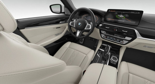 BMW_5 Series_2022년형_530i xDrive M Sport_color_int_Excl.leather 'Nappa' Ivory White excl.stitching leather piping in contrast (BK).jpg